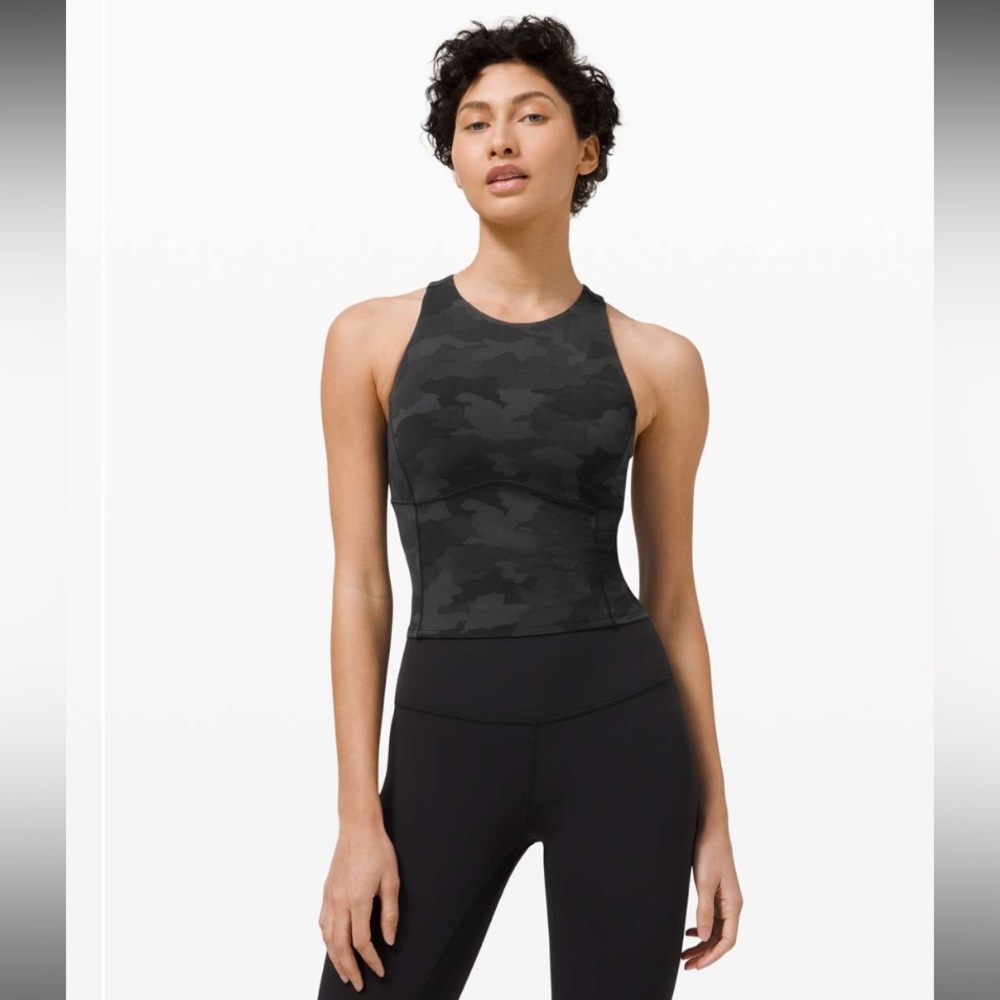 NWOT Lululemon key to balance tank top
